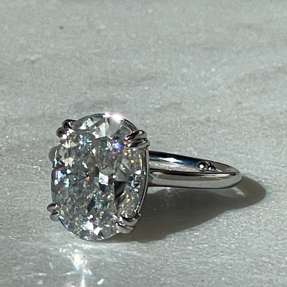 14k White Gold 5ct Crushed Ice Oval - Picture 11 of 16